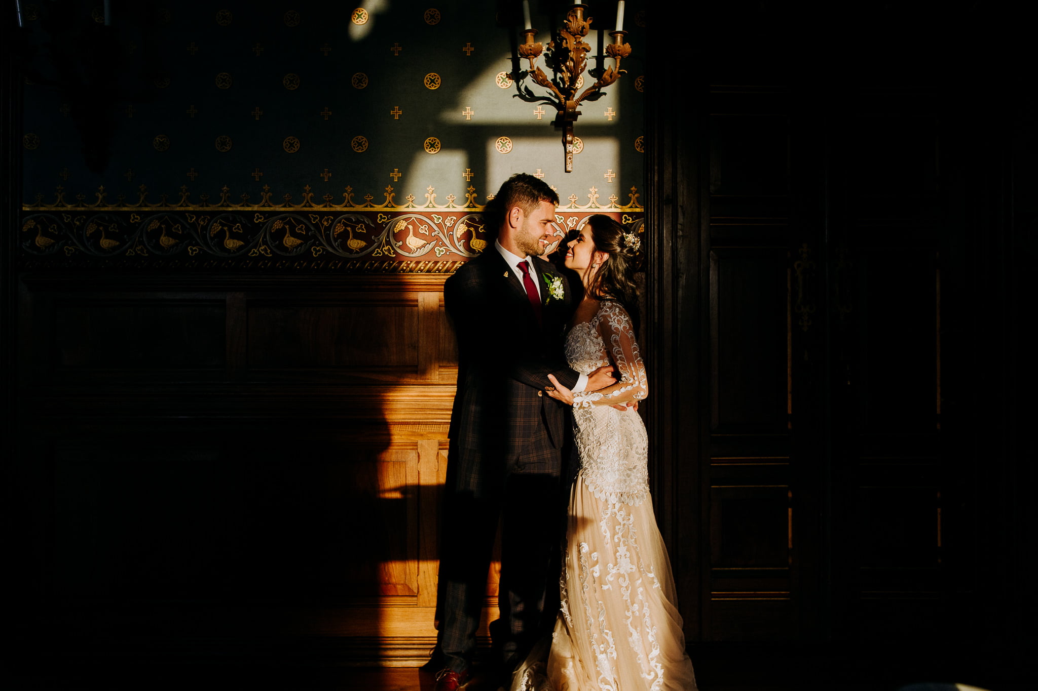 Forte da Cruz wedding interior session couple