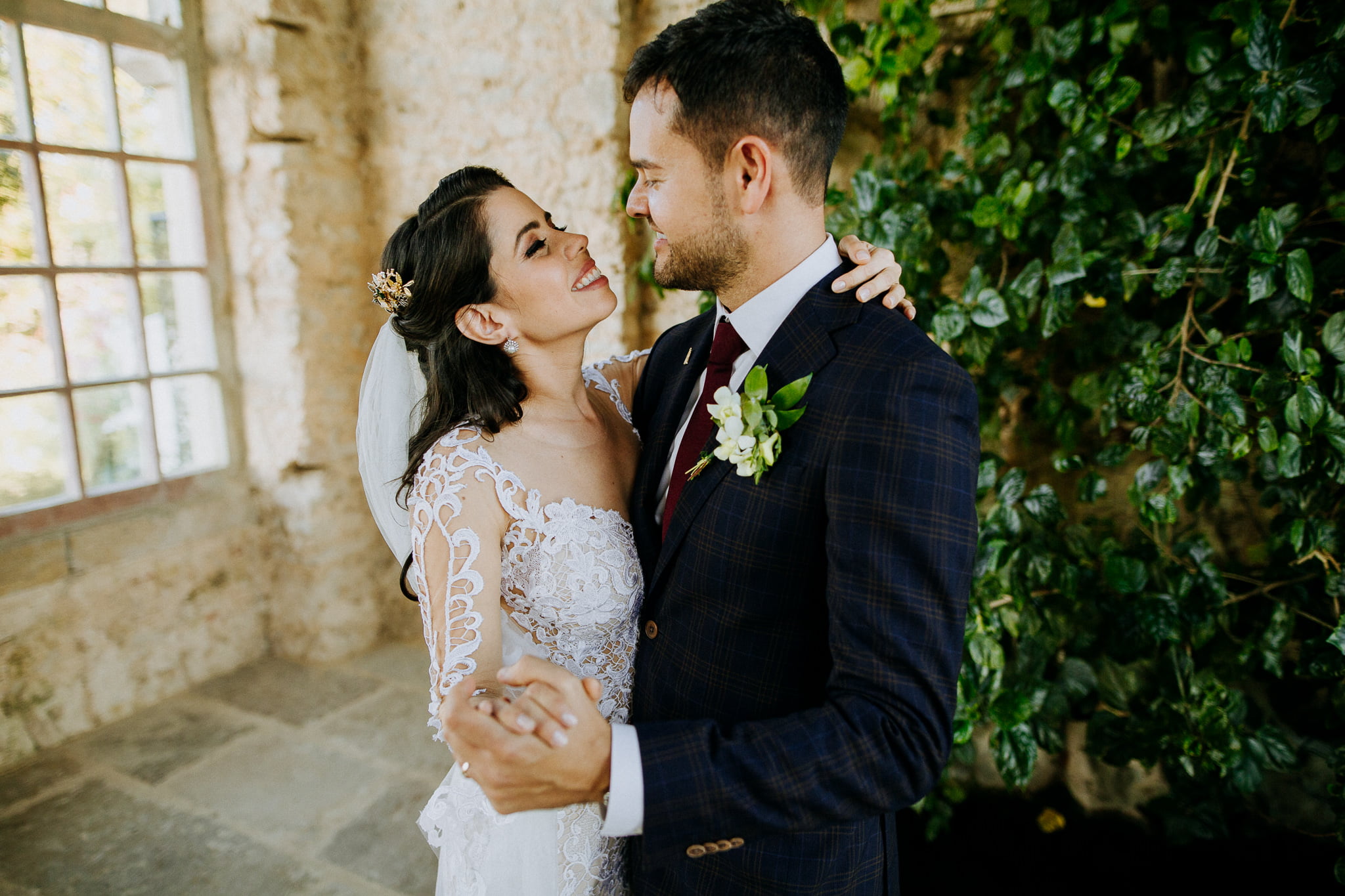 Forte da Cruz wedding exterior portrait session couple