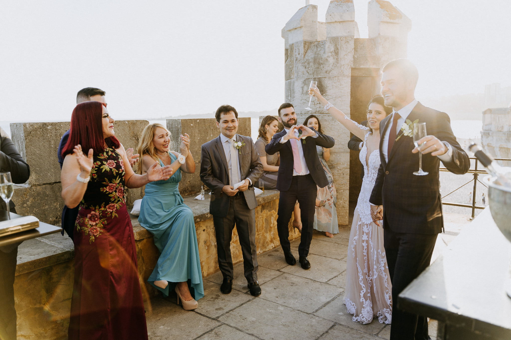 Forte da Cruz Wedding guests in cocktail hour