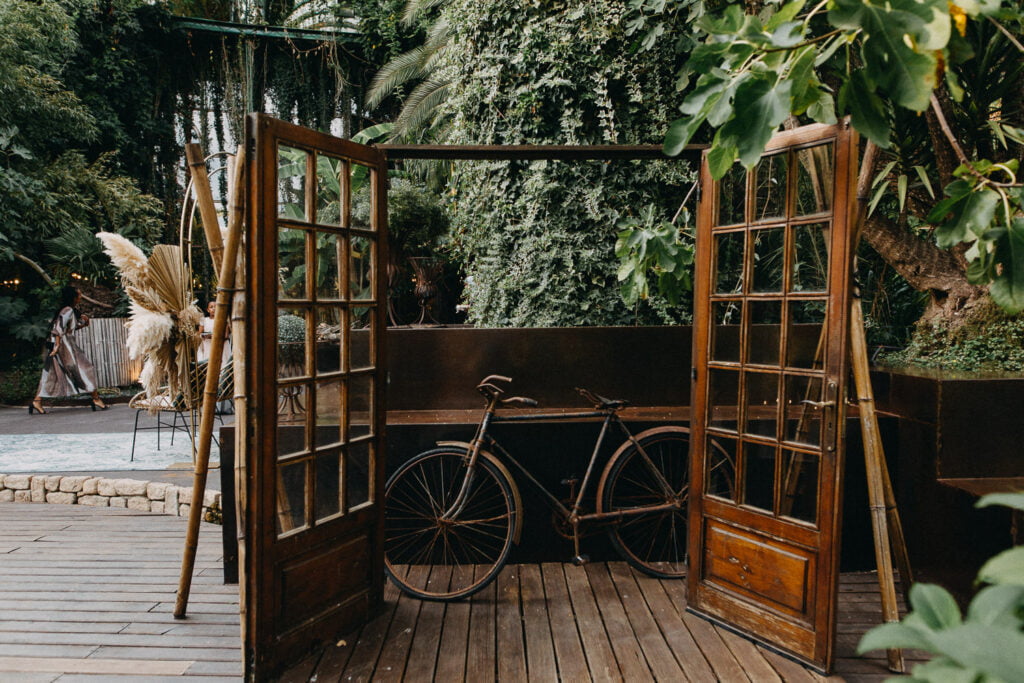 quinta lago dos cisnes romantic indian wedding 063