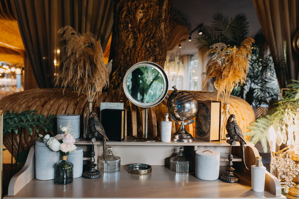 quinta lago dos cisnes romantic indian wedding 073