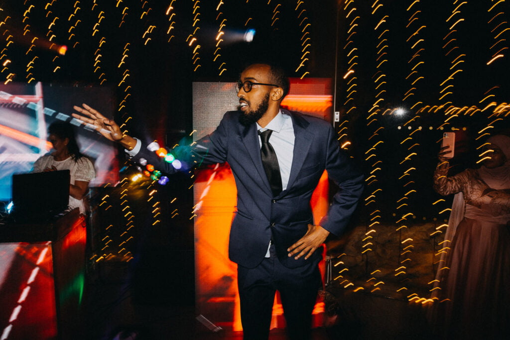 quinta lago dos cisnes romantic indian wedding 091